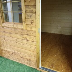 Brosmerk puutarhamökki